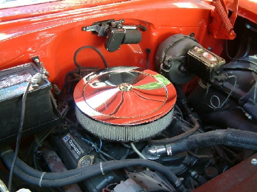 Chevy motor.JPG